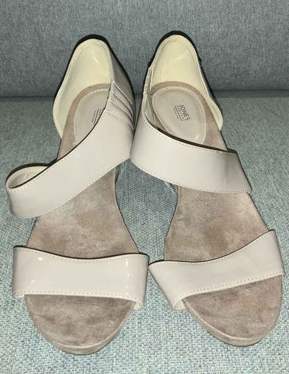 Jones New York Wedges size 10